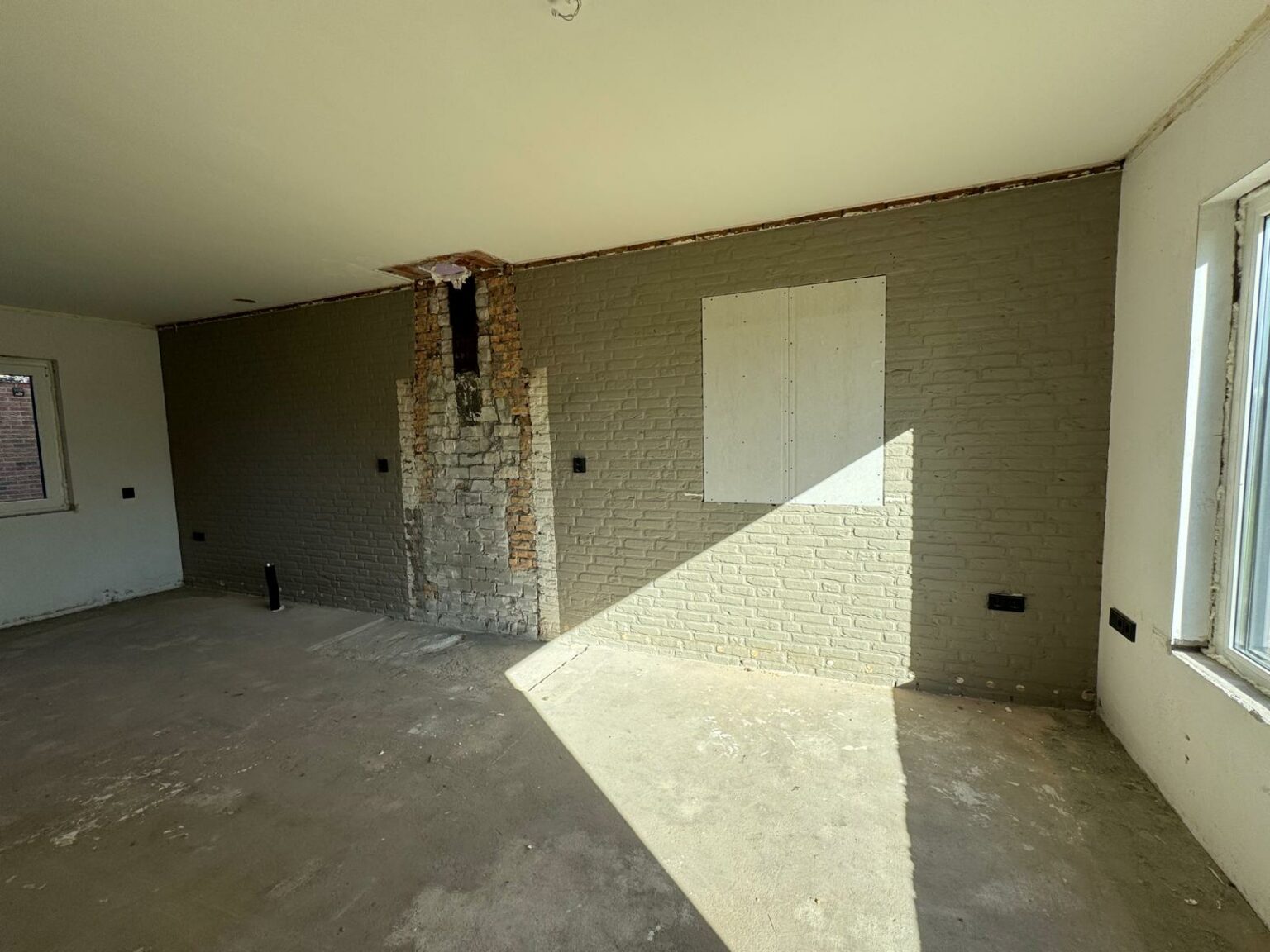 8f956bc3-bfd5-4754-a58c-7a4daeb2b91e 2