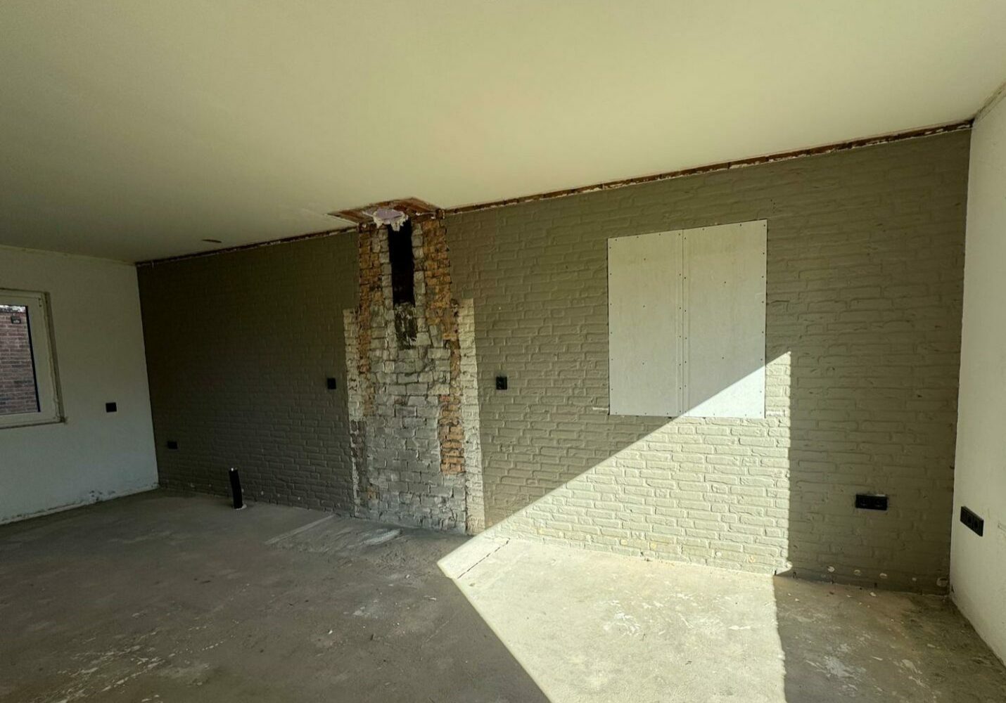 8f956bc3-bfd5-4754-a58c-7a4daeb2b91e 2